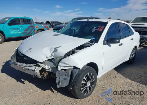 2005 Ford Focus Zx4 из США, поврежденный, VIN 1FAFP34N35W208140